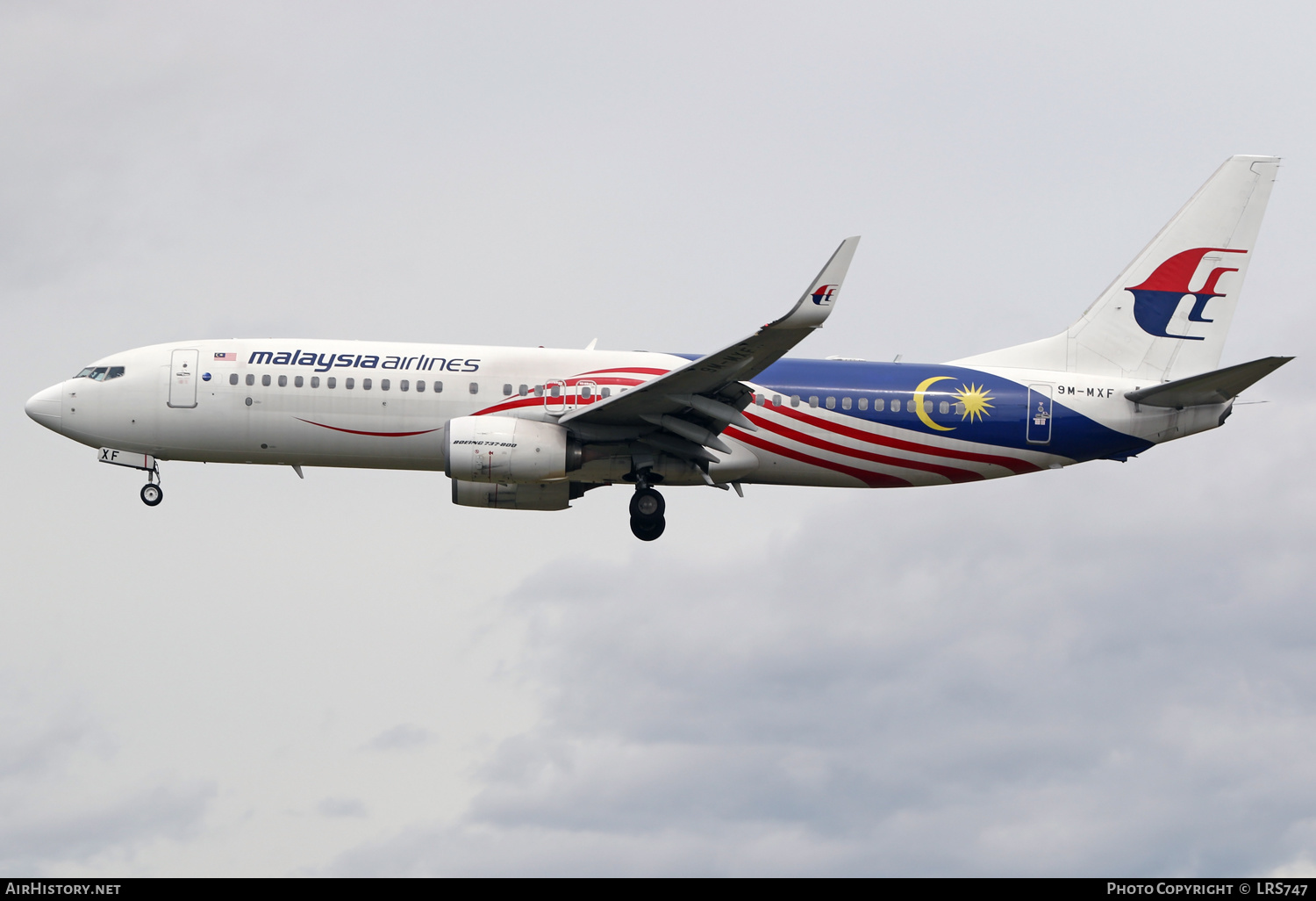Aircraft Photo of 9M-MXF | Boeing 737-8H6 | Malaysia Airlines | AirHistory.net #630237