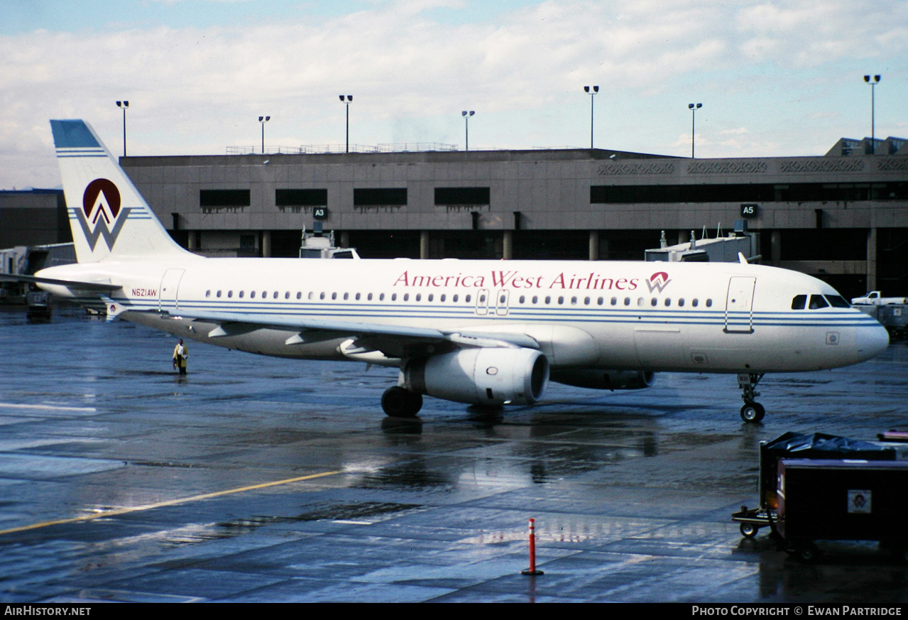Aircraft Photo of N621AW | Airbus A320-231 | America West Airlines | AirHistory.net #630253