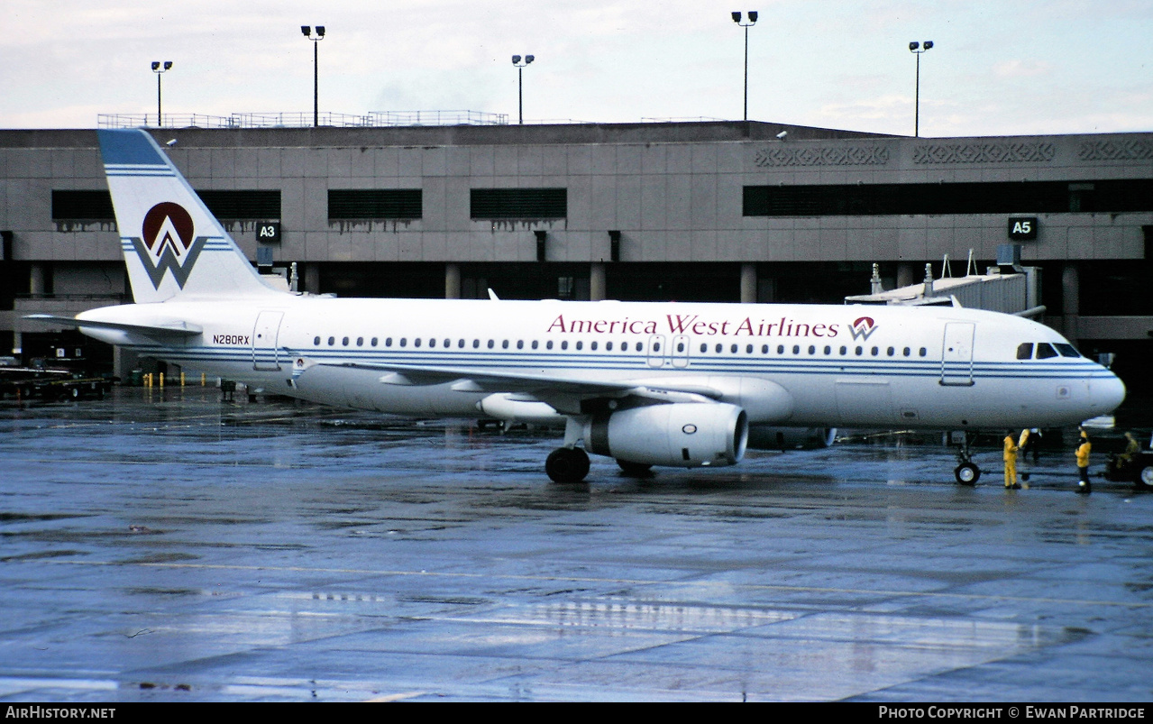 Aircraft Photo of N280RX | Airbus A320-231 | America West Airlines | AirHistory.net #630256