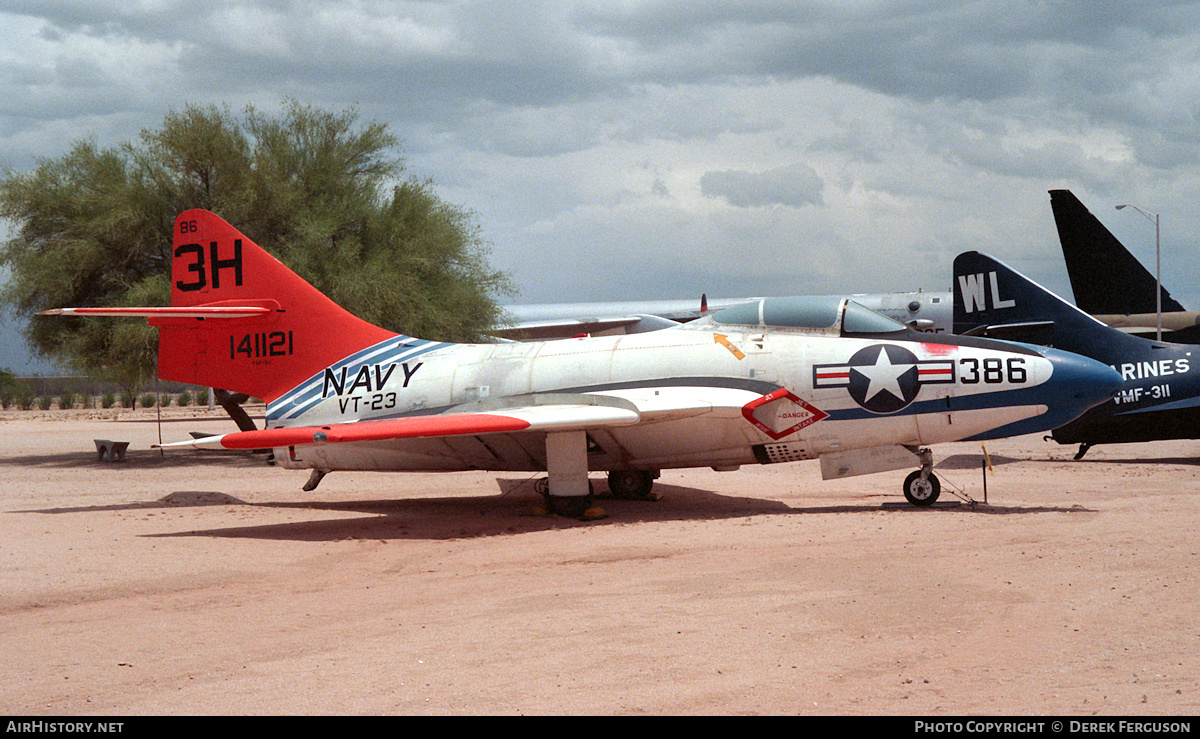 Aircraft Photo of 141121 | Grumman TAF-9J Cougar | USA - Navy | AirHistory.net #630257