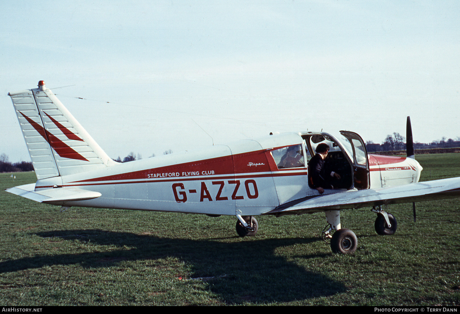 Aircraft Photo of G-AZZO | Piper PA-28-140 Cherokee | Stapleford Flying Club | AirHistory.net #630289
