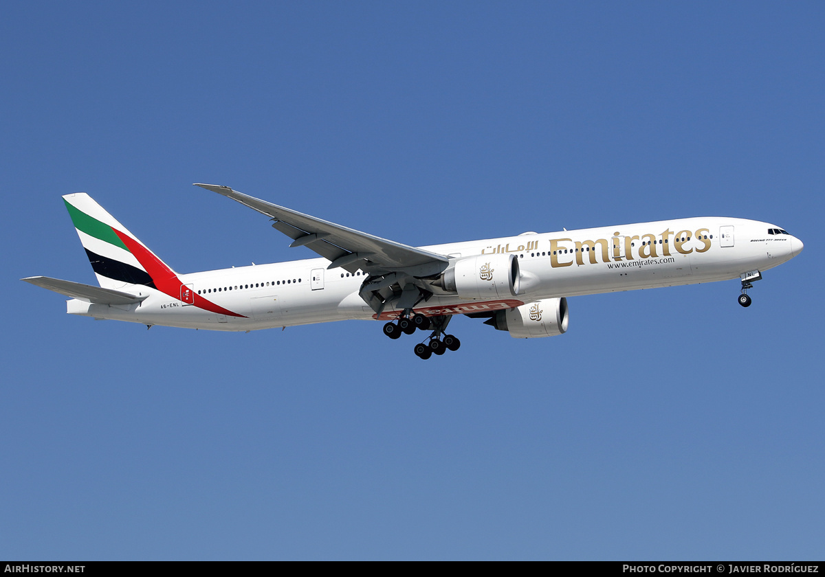 Aircraft Photo of A6-ENL | Boeing 777-31H/ER | Emirates | AirHistory.net #630318