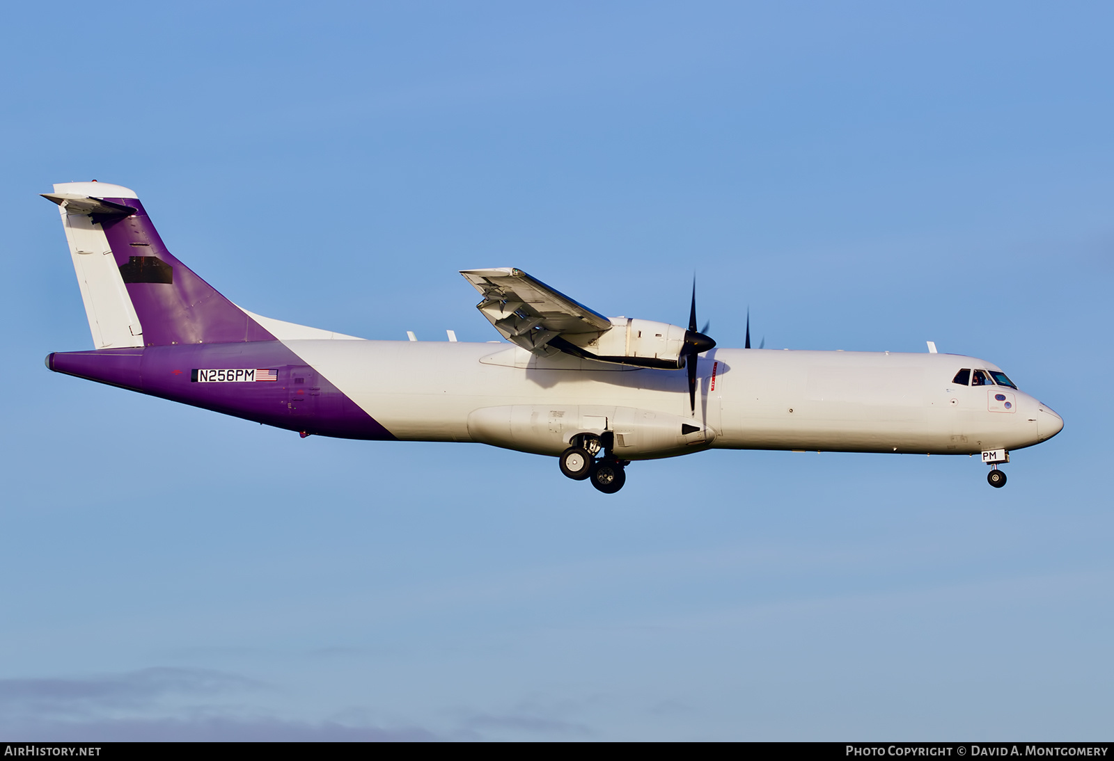Aircraft Photo of N256PM | ATR ATR-72-202/F | AirHistory.net #630352
