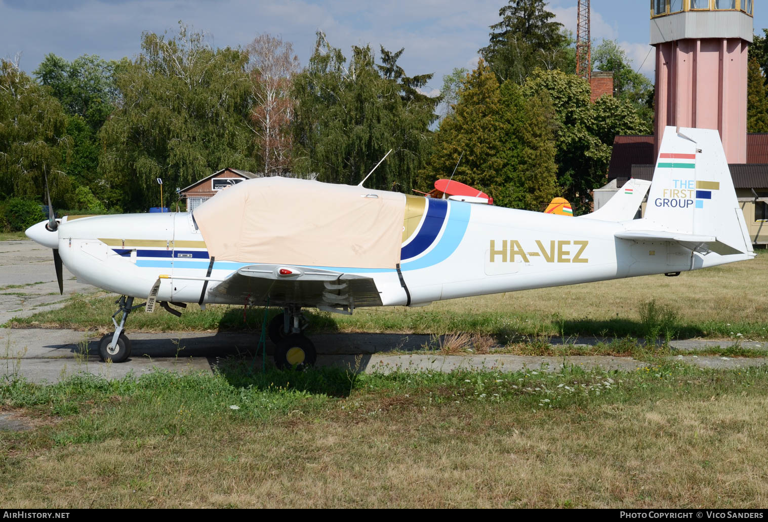 Aircraft Photo of HA-VEZ | IAR IAR-823 | AirHistory.net #630370