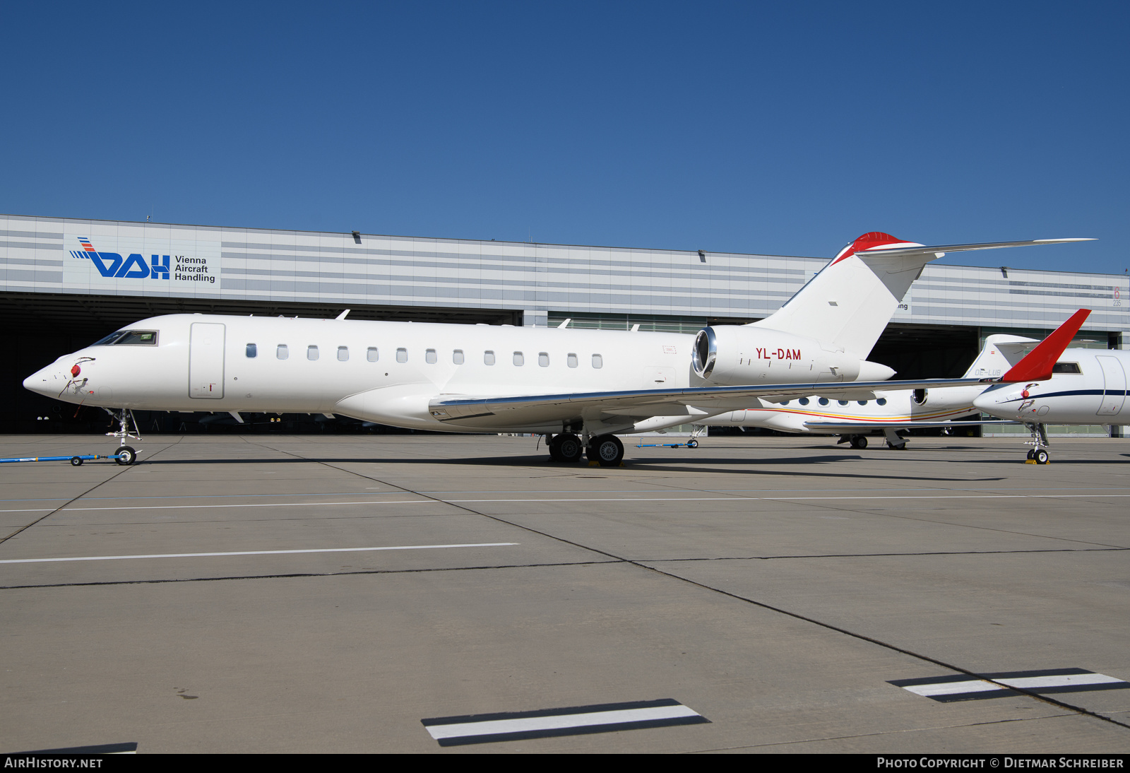 Aircraft Photo of YL-DAM | Bombardier Global Express XRS (BD-700-1A10) | AirHistory.net #630389