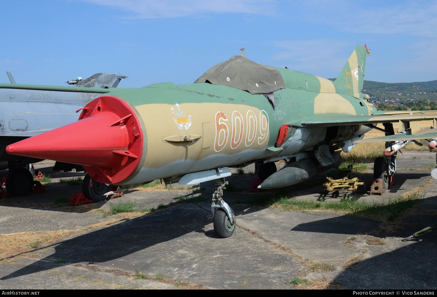 Aircraft Photo of 6009 | Mikoyan-Gurevich MiG-21bis | Hungary - Air Force | AirHistory.net #630626