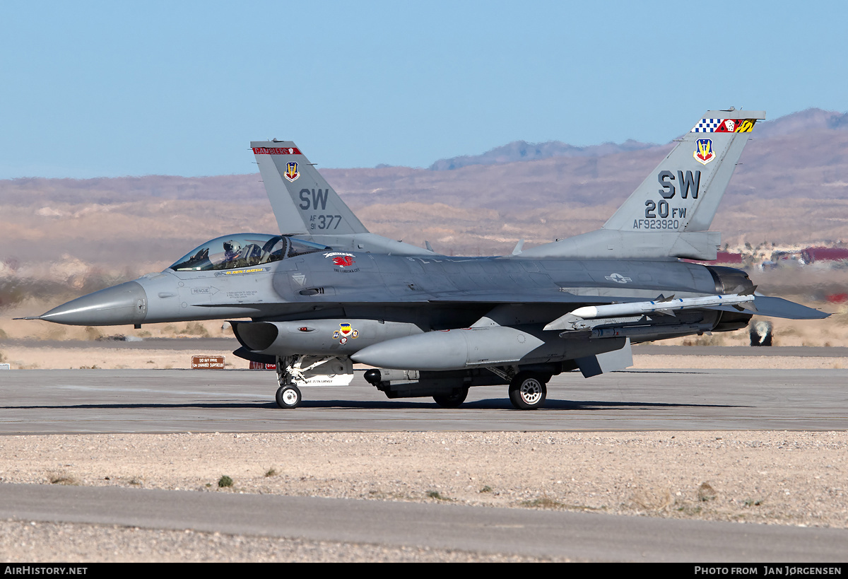 Aircraft Photo of 92-3920 | General Dynamics F-16CM Fighting Falcon | USA - Air Force | AirHistory.net #630679