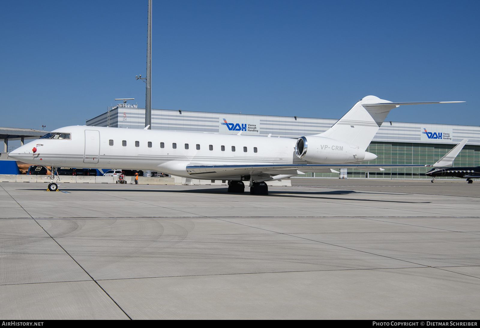 Aircraft Photo of VP-CRM | Bombardier Global Express (BD-700-1A10) | AirHistory.net #630725