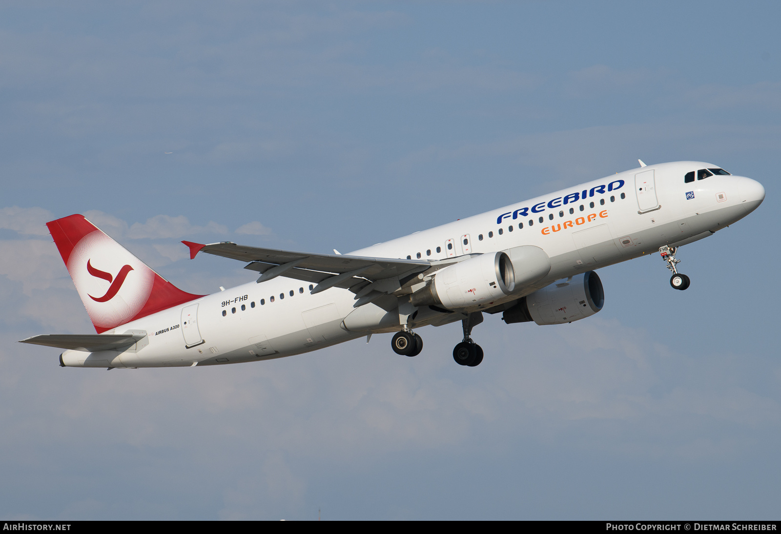 Aircraft Photo of 9H-FHB | Airbus A320-214 | Freebird Airlines Europe | AirHistory.net #630745