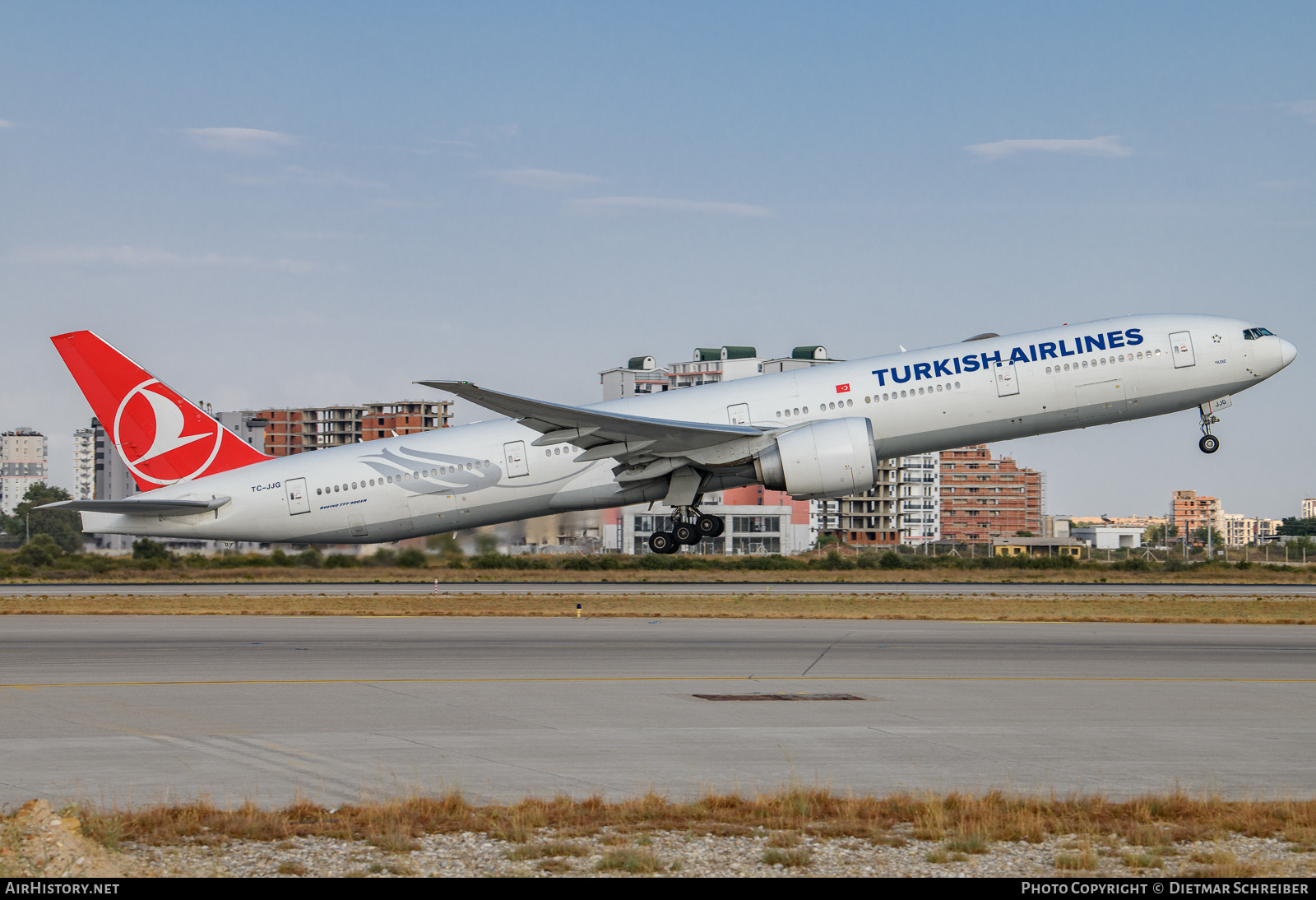 Aircraft Photo of TC-JJG | Boeing 777-3F2/ER | Turkish Airlines | AirHistory.net #630746