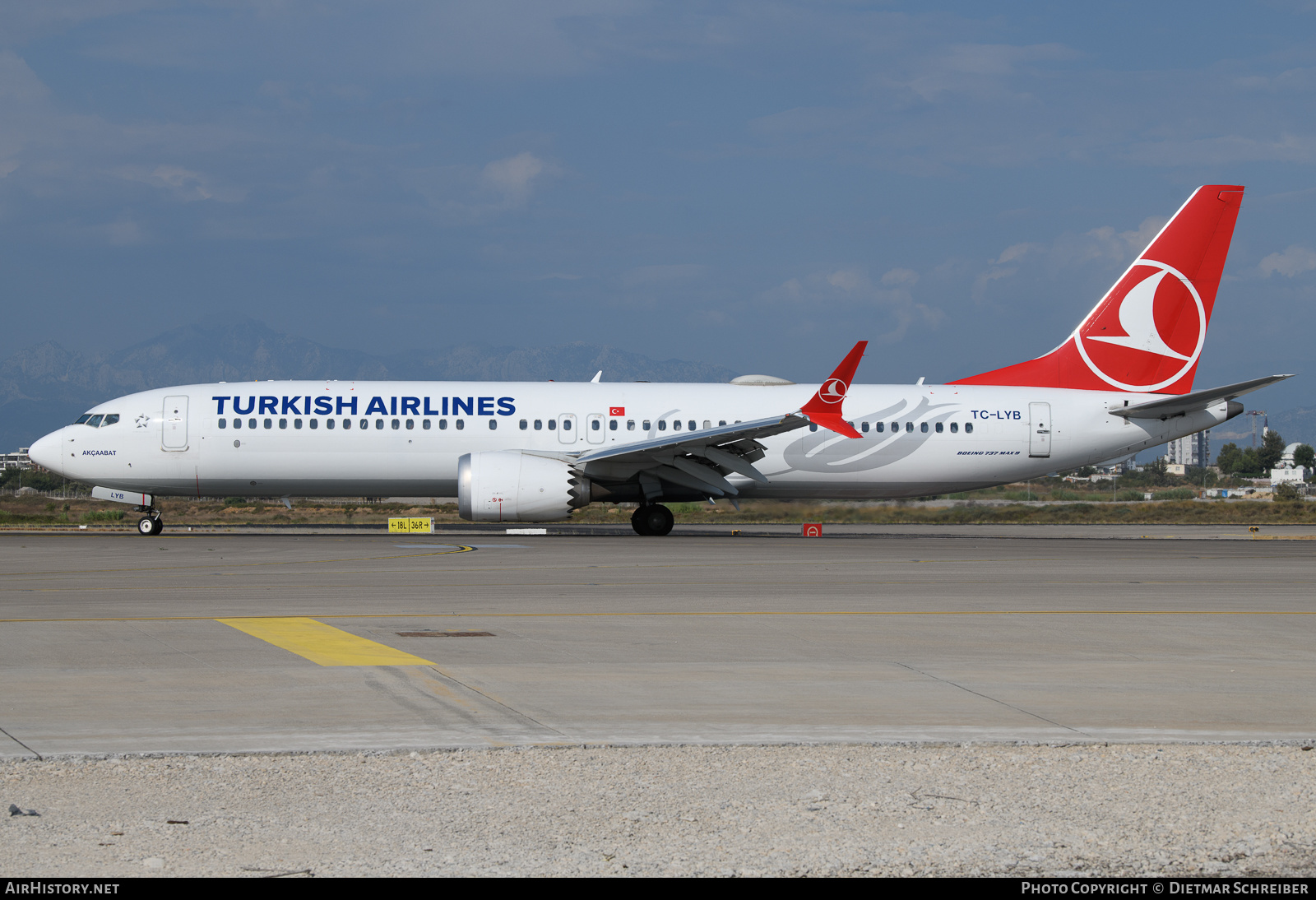 Aircraft Photo of TC-LYB | Boeing 737-9 Max 9 | Turkish Airlines | AirHistory.net #630876