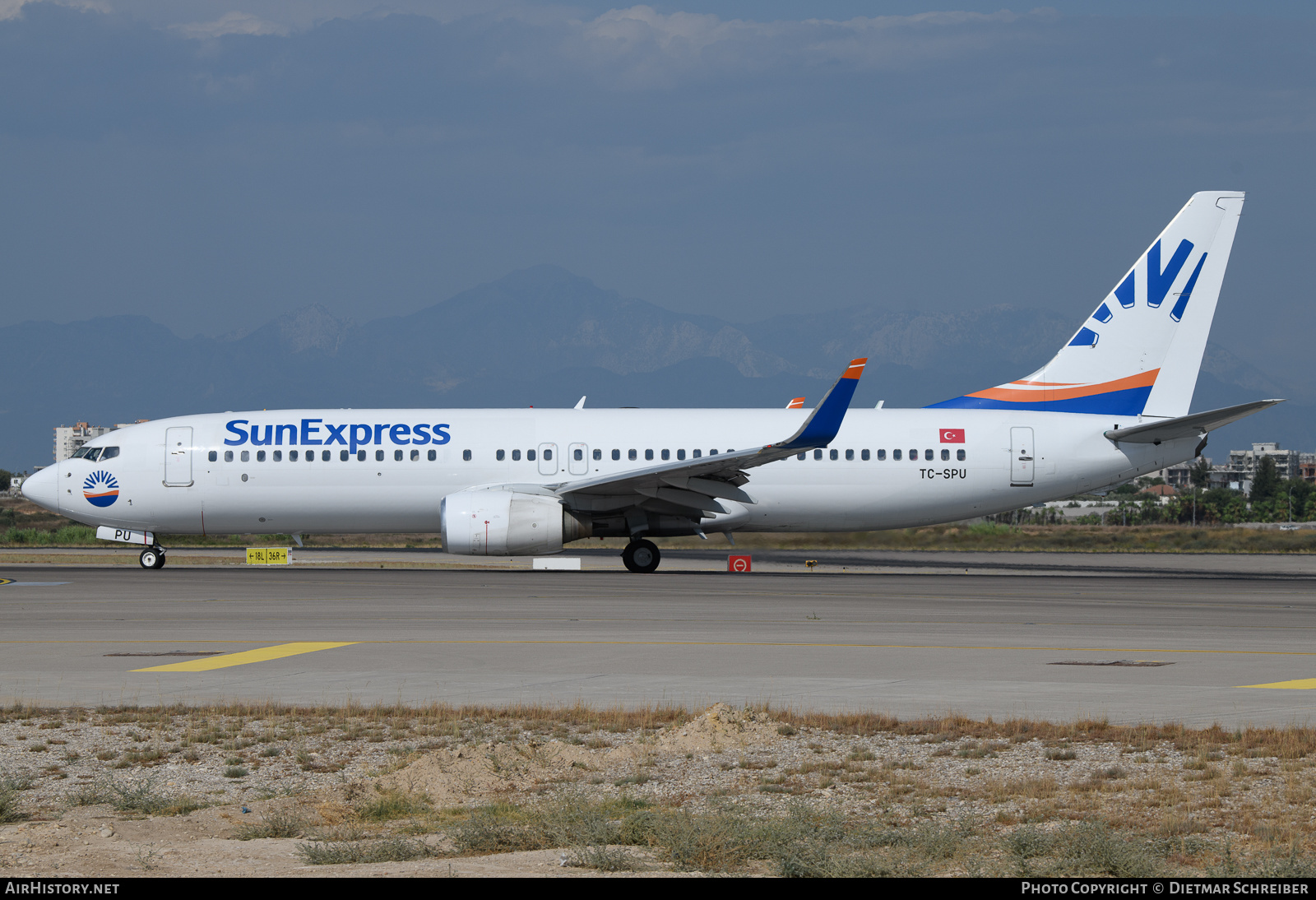 Aircraft Photo of TC-SPU | Boeing 737-8U3 | SunExpress | AirHistory.net #630900