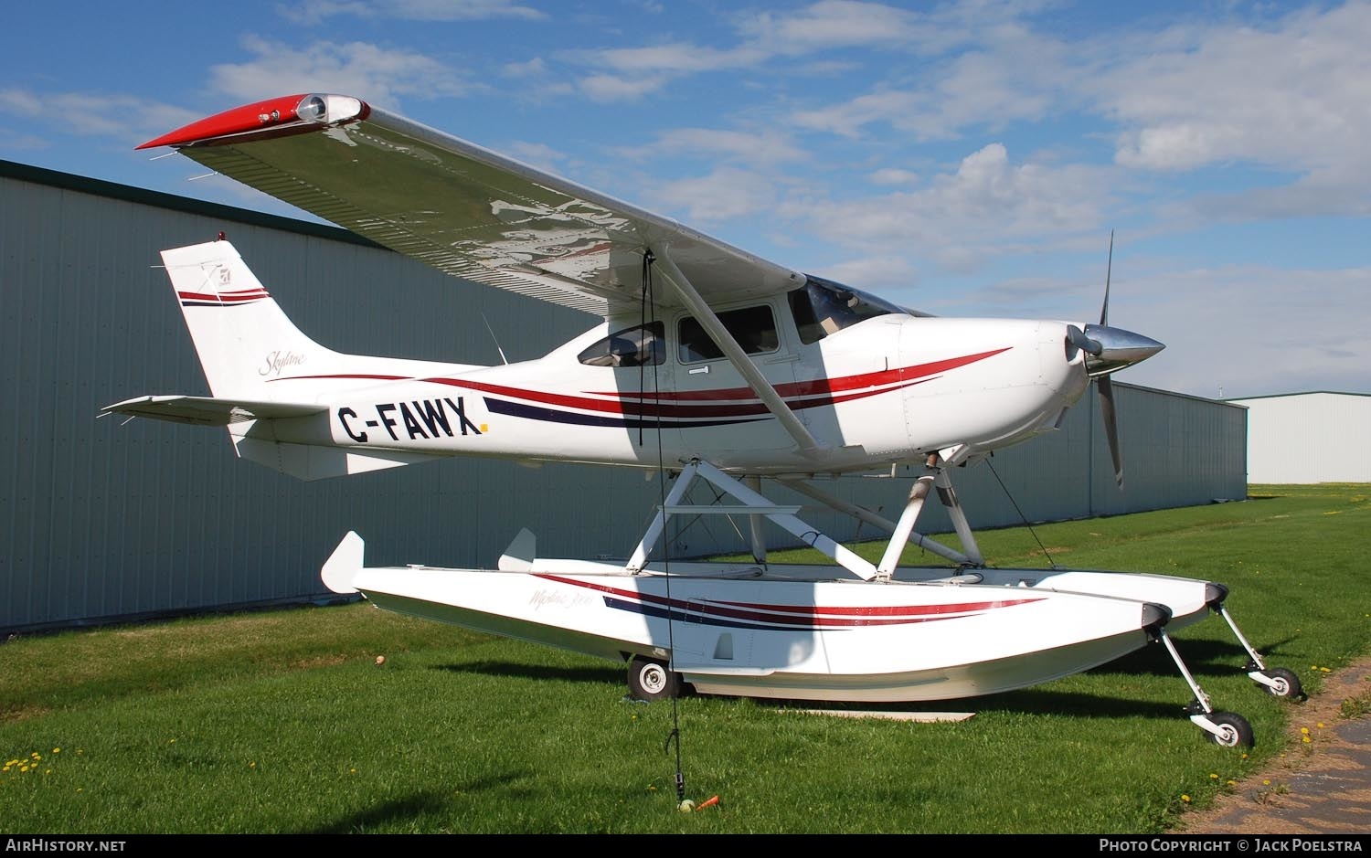 Aircraft Photo of C-FAWX | Cessna 182S Skylane | AirHistory.net #630910