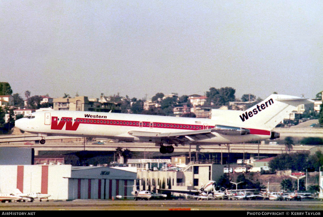Aircraft Photo of N282WA | Boeing 727-247/Adv | Western Airlines | AirHistory.net #630962