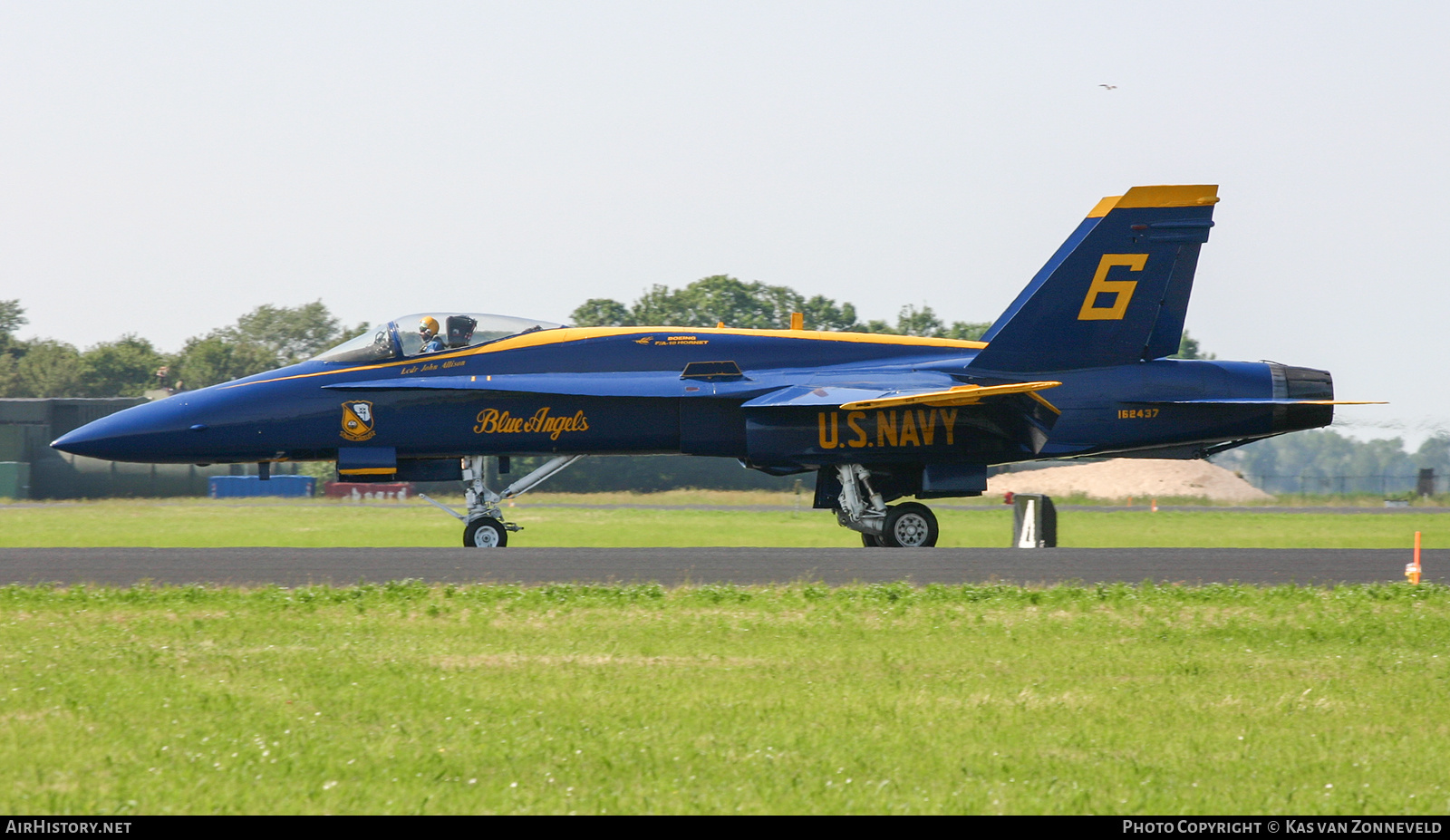 Aircraft Photo of 162437 | McDonnell Douglas F/A-18A Hornet | USA - Navy | AirHistory.net #630967