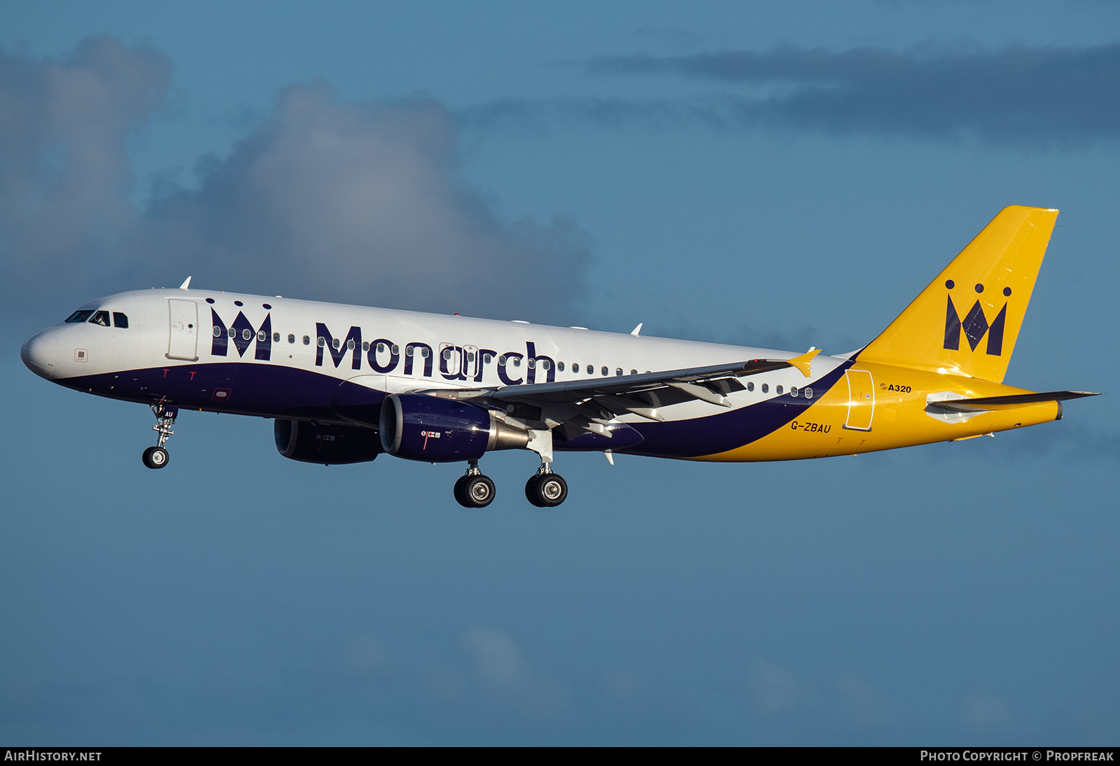Aircraft Photo of G-ZBAU | Airbus A320-214 | Monarch Airlines | AirHistory.net #631052