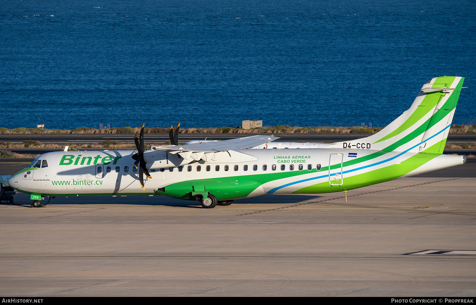 Aircraft Photo of D4-CCD | ATR ATR-72-500 (ATR-72-212A) | Binter Cabo Verde | AirHistory.net #631064