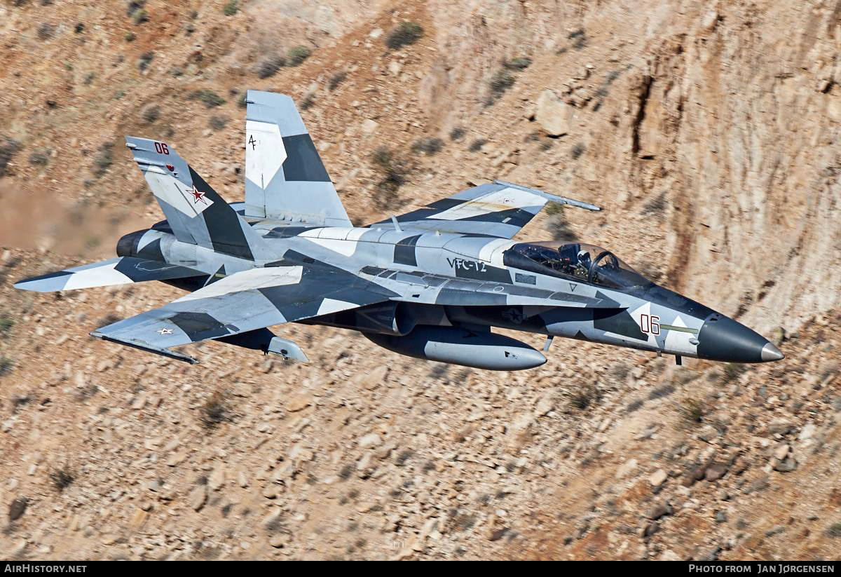 Aircraft Photo of 163148 | McDonnell Douglas F/A-18A+ Hornet | USA - Navy | AirHistory.net #631086