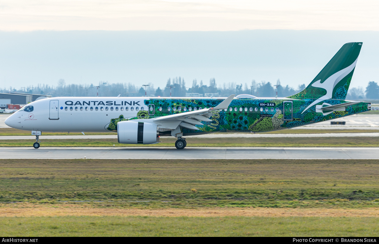 Aircraft Photo of VH-X4A | Airbus A220-371 (BD-500-1A11) | QantasLink | AirHistory.net #631164