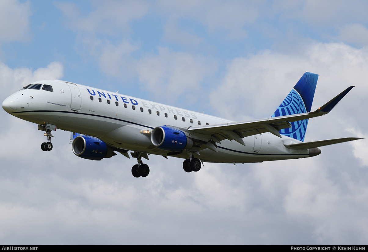 Aircraft Photo of N89315 | Embraer 175LR (ERJ-170-200LR) | United Express | AirHistory.net #631200