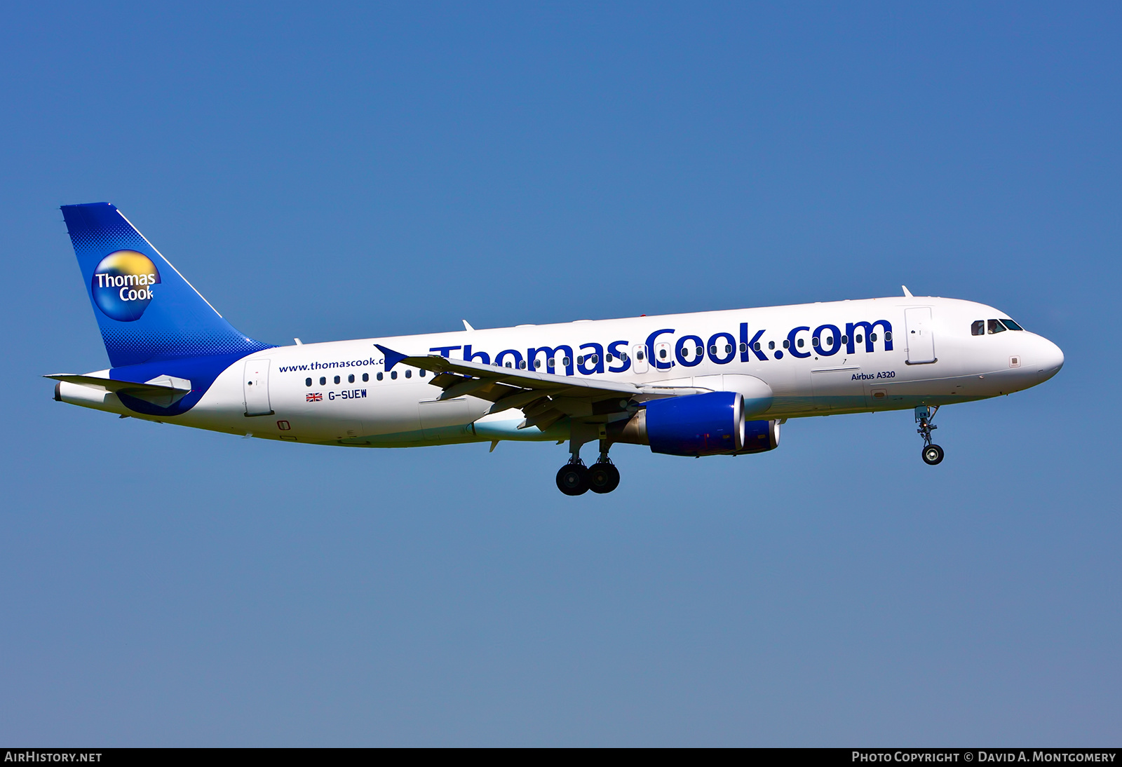 Aircraft Photo of G-SUEW | Airbus A320-214 | Thomas Cook Airlines | AirHistory.net #631218