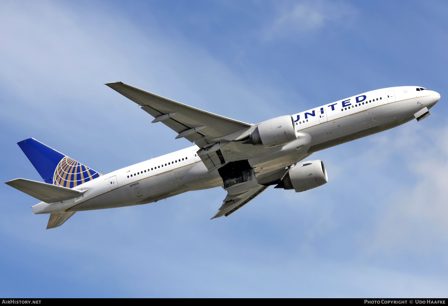 Aircraft Photo of N79011 | Boeing 777-224/ER | United Airlines | AirHistory.net #631280