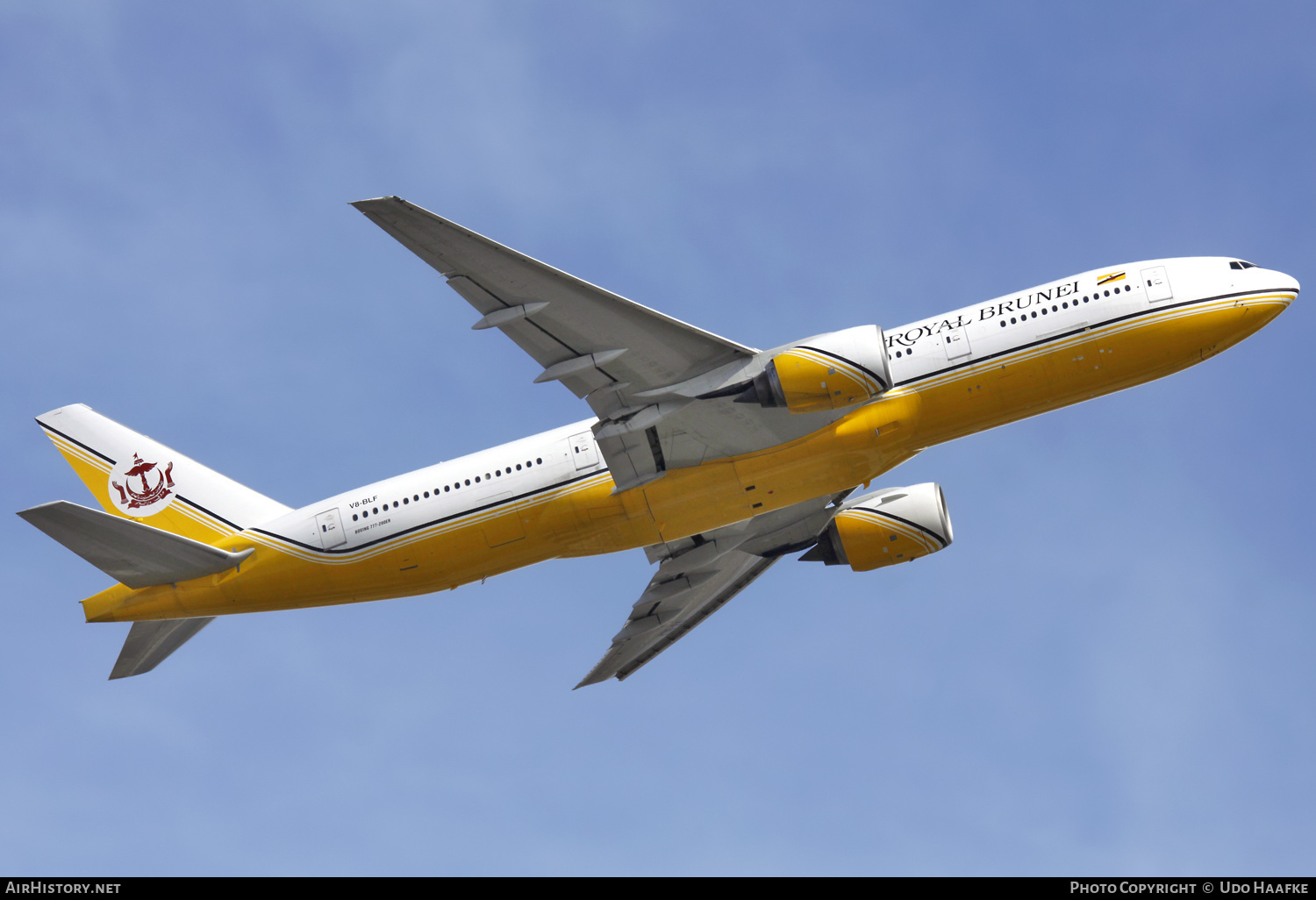 Aircraft Photo of V8-BLF | Boeing 777-212/ER | Royal Brunei Airlines | AirHistory.net #631281