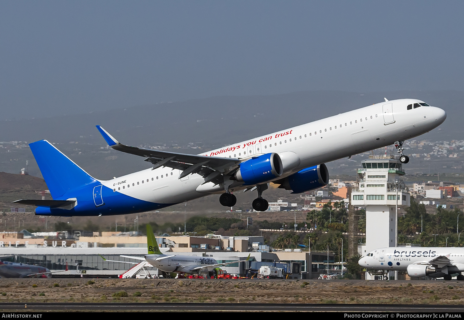 Aircraft Photo of G-SUNE | Airbus A321-251NX | Jet2 Holidays | AirHistory.net #631360