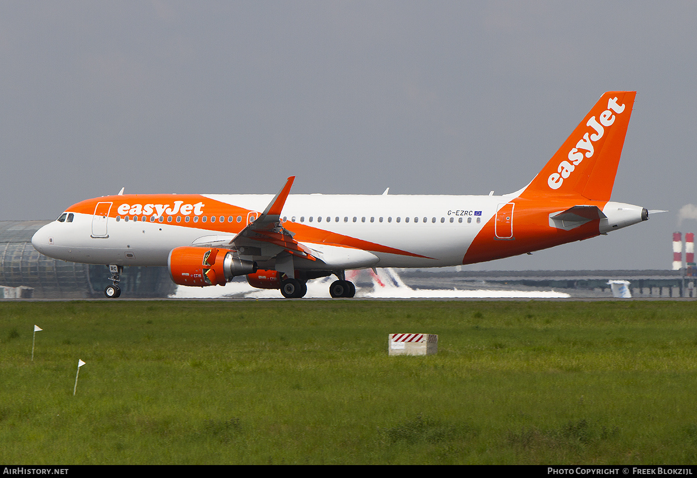 Aircraft Photo of G-EZRC | Airbus A320-214 | EasyJet | AirHistory.net #631370