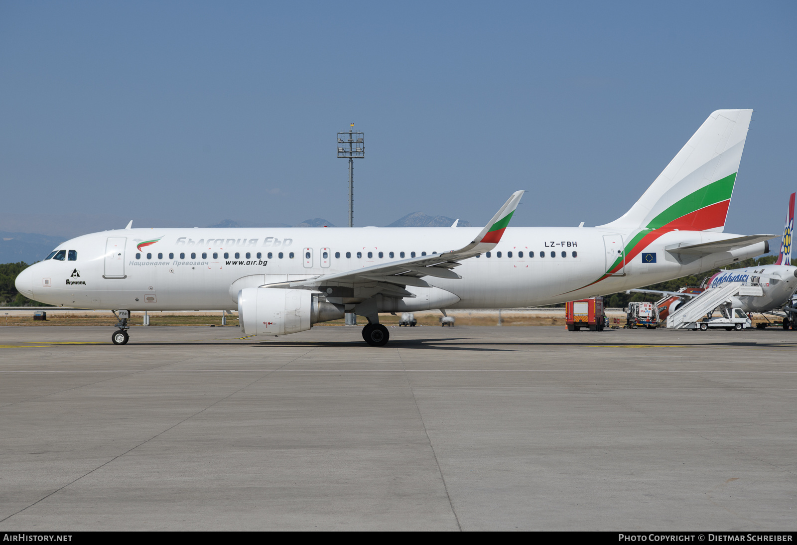 Aircraft Photo of LZ-FBH | Airbus A320-214 | Bulgaria Air | AirHistory.net #631402
