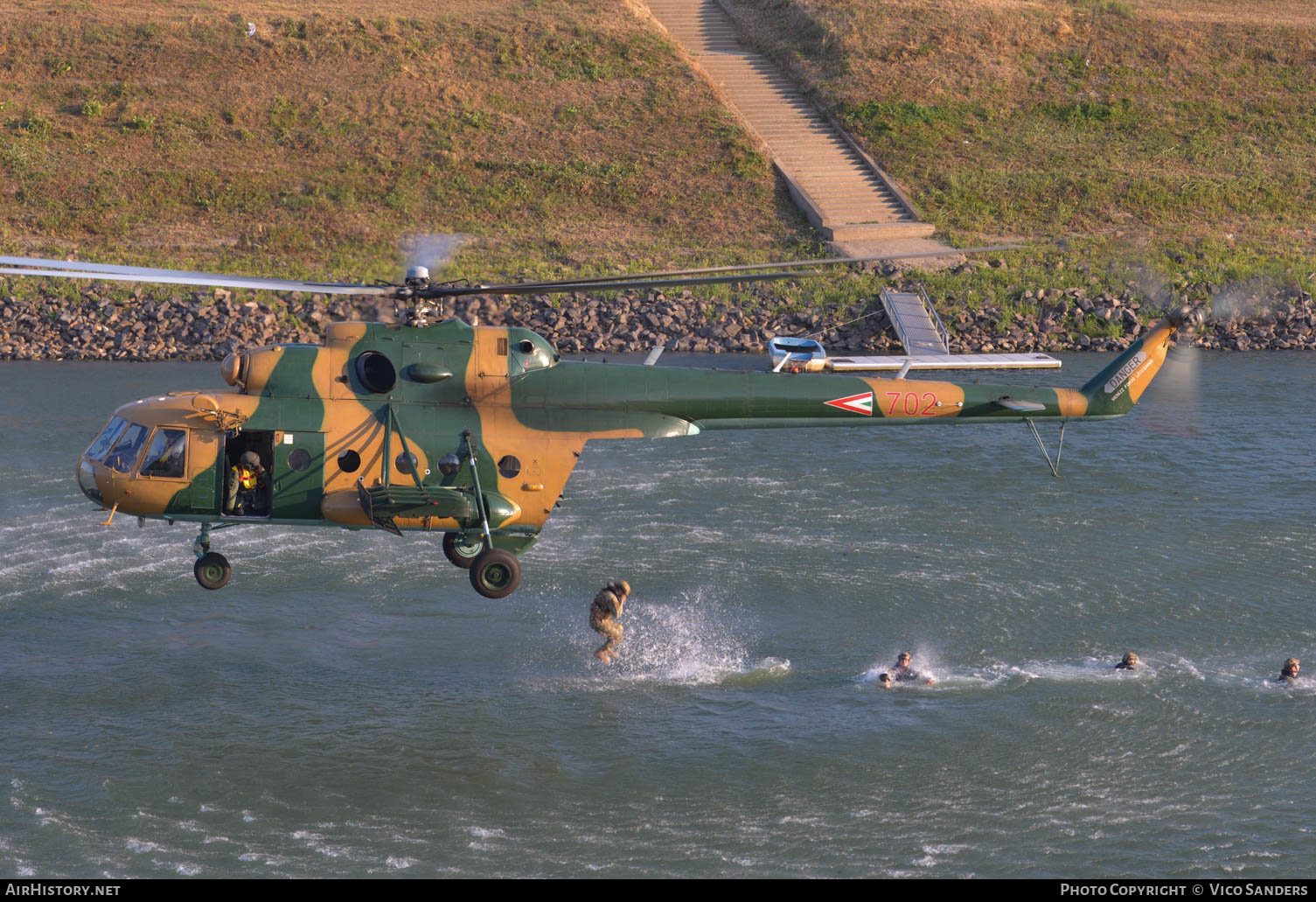 Aircraft Photo of 702 | Mil Mi-17 | Hungary - Air Force | AirHistory.net #631408