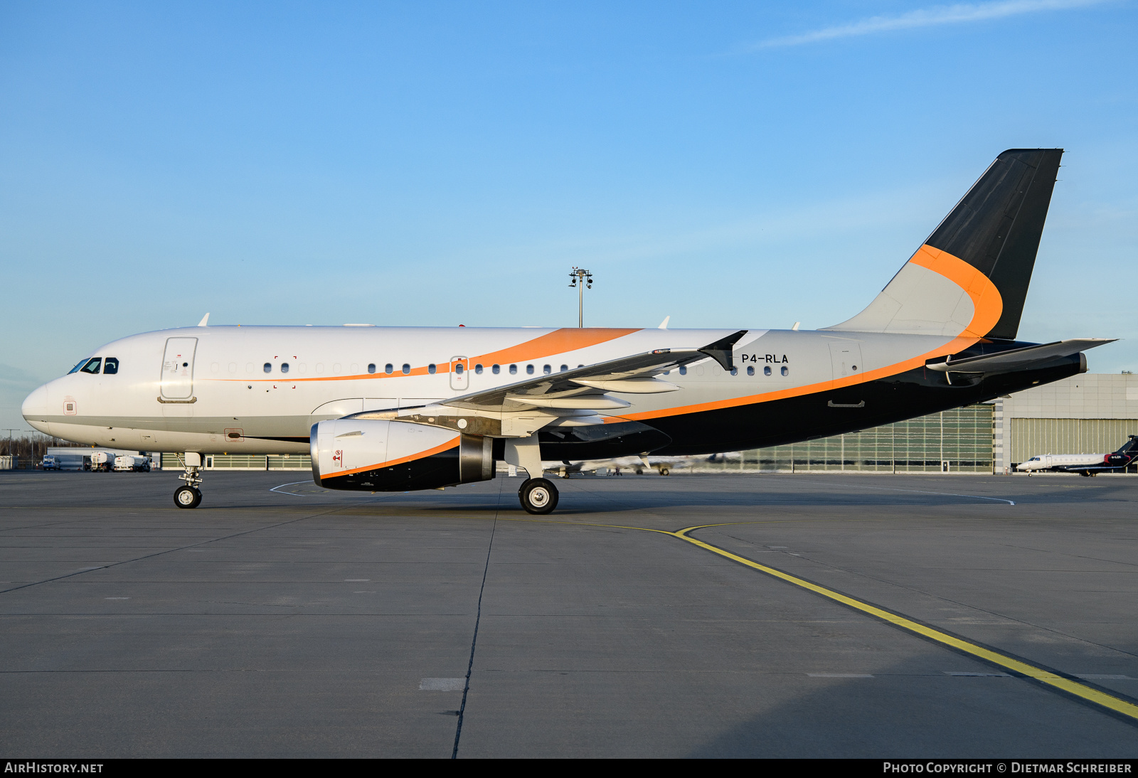 Aircraft Photo of P4-RLA | Airbus ACJ319 (A319-133/CJ) | AirHistory.net #631467