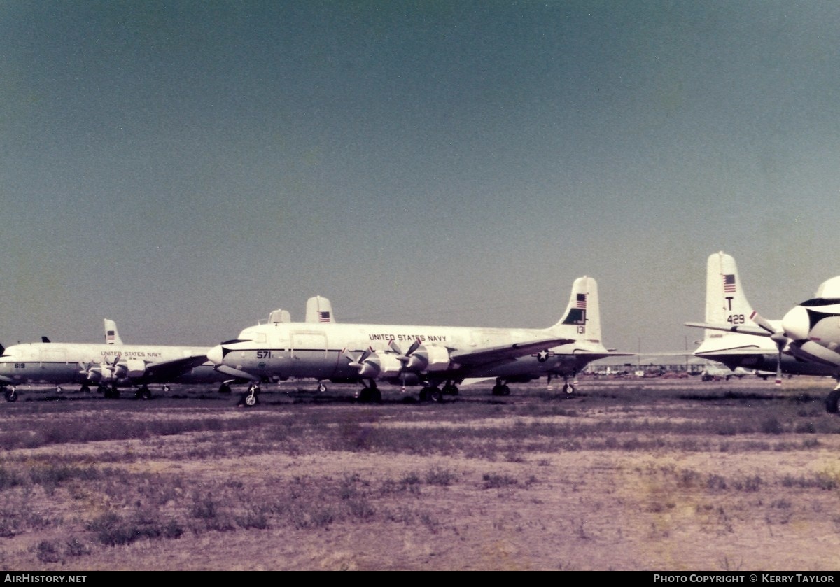 Aircraft Photo of 131571 | Douglas C-118B Liftmaster | USA - Navy | AirHistory.net #631561