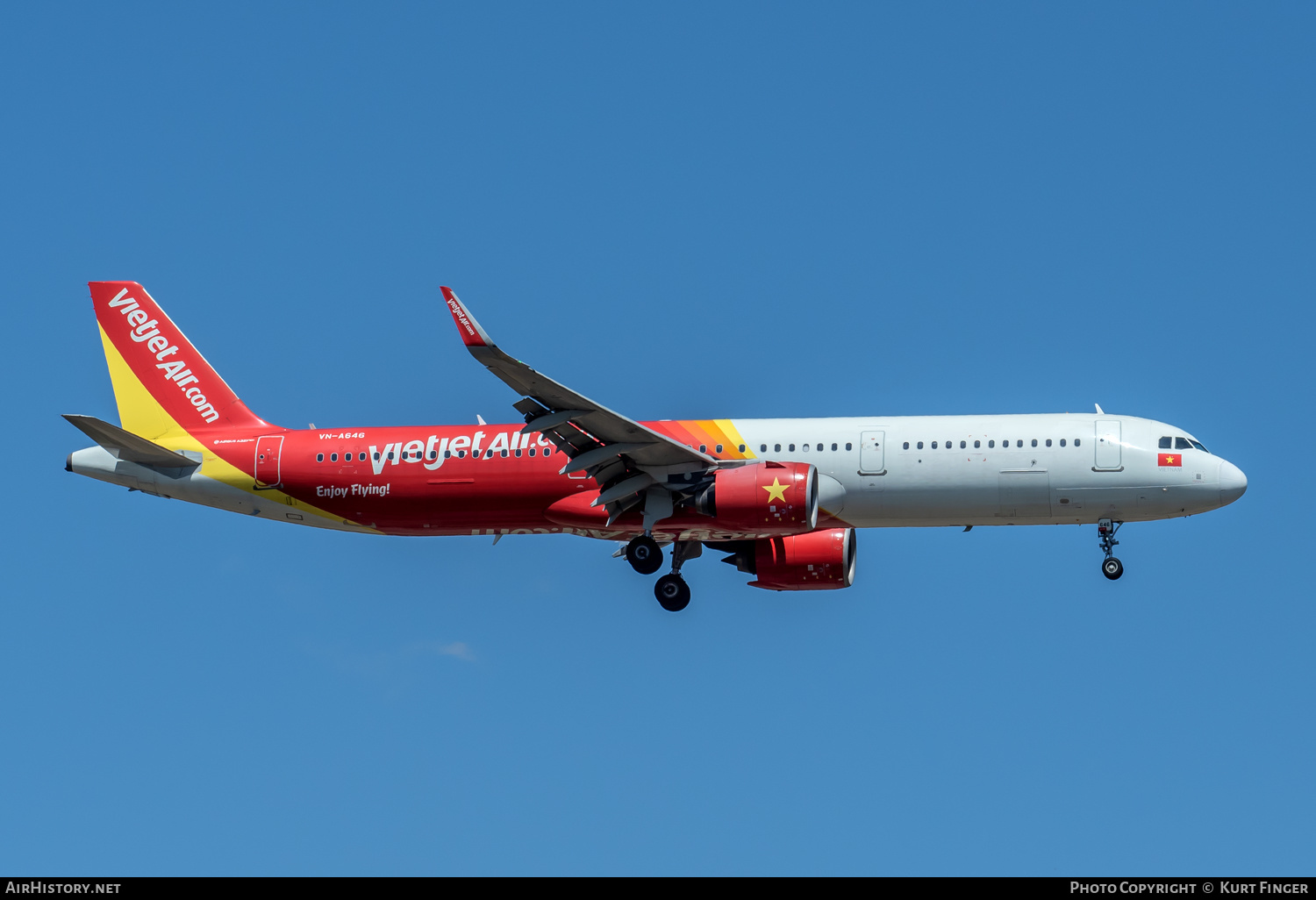Aircraft Photo of VN-A646 | Airbus A320-271N | VietJet Air | AirHistory.net #631577