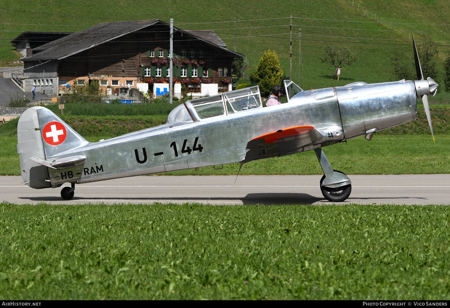 Aircraft Photo of HB-RAM / U-144 | Pilatus P-2-06 | Switzerland - Air Force | AirHistory.net #631604