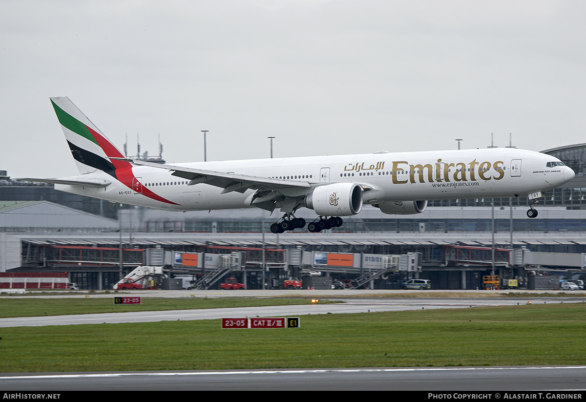 Aircraft Photo of A6-EGY | Boeing 777-31H/ER | Emirates | AirHistory.net #631605