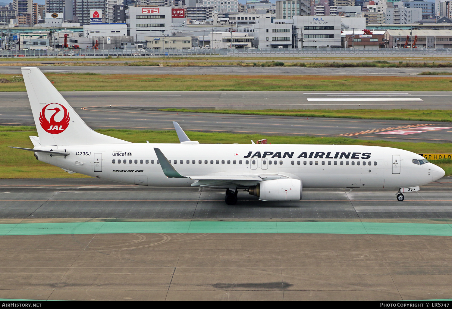 Aircraft Photo of JA336J | Boeing 737-846 | Japan Airlines - JAL | AirHistory.net #631752
