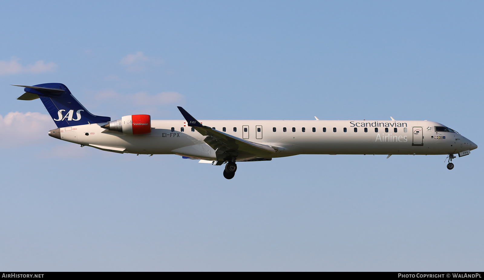 Aircraft Photo of EI-FPX | Bombardier CRJ-900LR (CL-600-2D24) | Scandinavian Airlines - SAS | AirHistory.net #631780