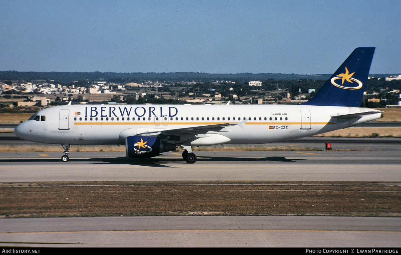 Aircraft Photo of EC-GZE | Airbus A320-214 | Iberworld Airlines | AirHistory.net #631823