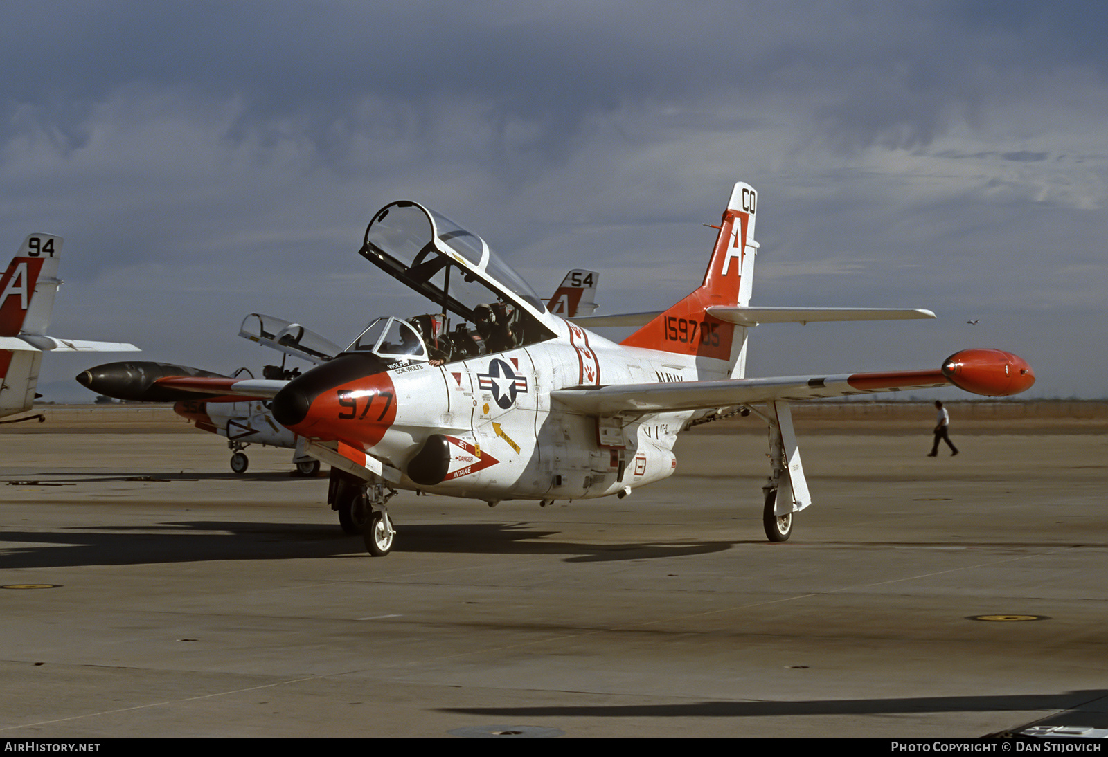 Aircraft Photo of 159705 | North American Rockwell T-2C Buckeye | USA - Navy | AirHistory.net #631855
