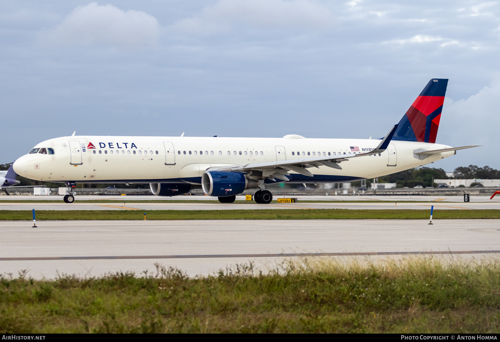 Aircraft Photo of N111DC | Airbus A321-211 | Delta Air Lines | AirHistory.net #631904