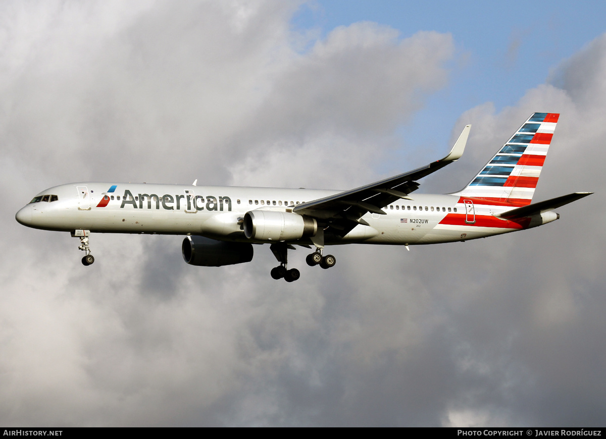 Aircraft Photo of N202UW | Boeing 757-2B7 | American Airlines | AirHistory.net #631976