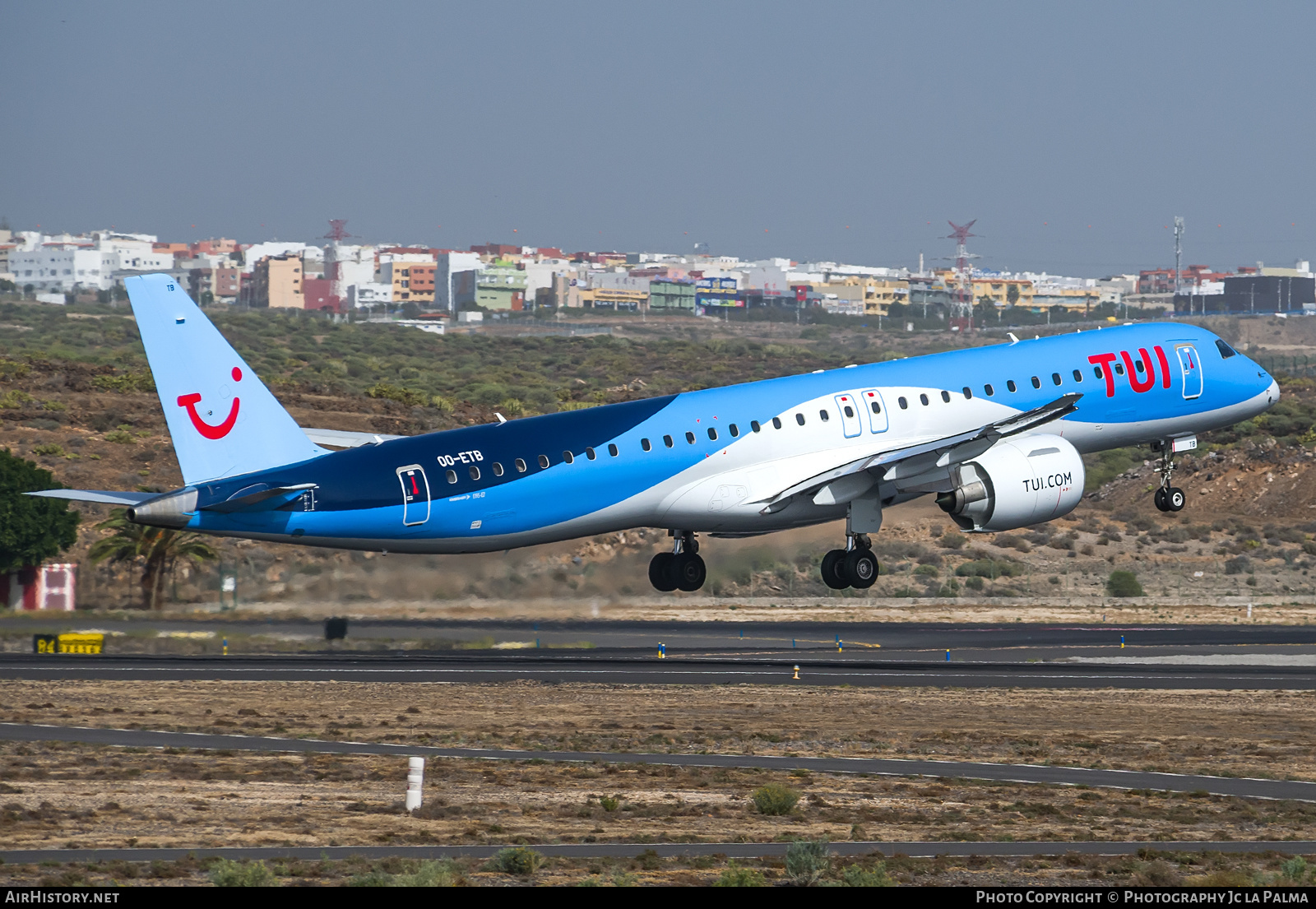 Aircraft Photo of OO-ETB | Embraer 195-E2 (ERJ-190-400) | TUI | AirHistory.net #631980