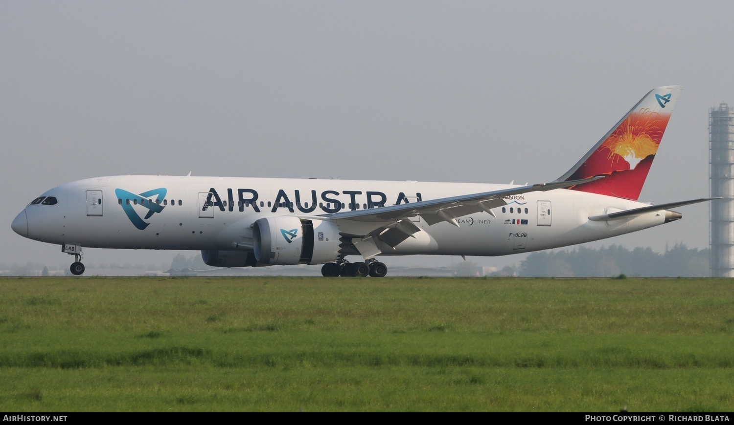 Aircraft Photo of F-OLRB | Boeing 787-8 Dreamliner | Air Austral | AirHistory.net #631994