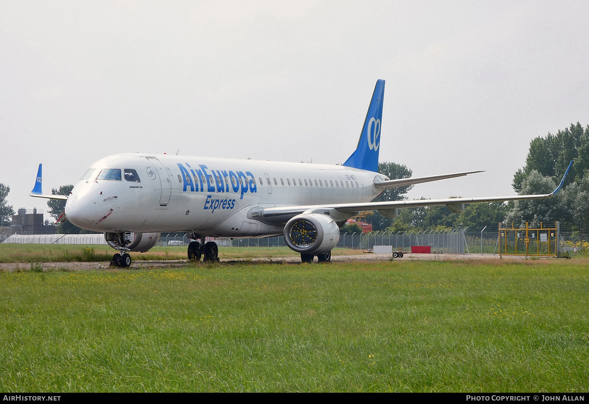 Aircraft Photo of ES-MET | Embraer 195LR (ERJ-190-200LR) | Air Europa Express | AirHistory.net #632008