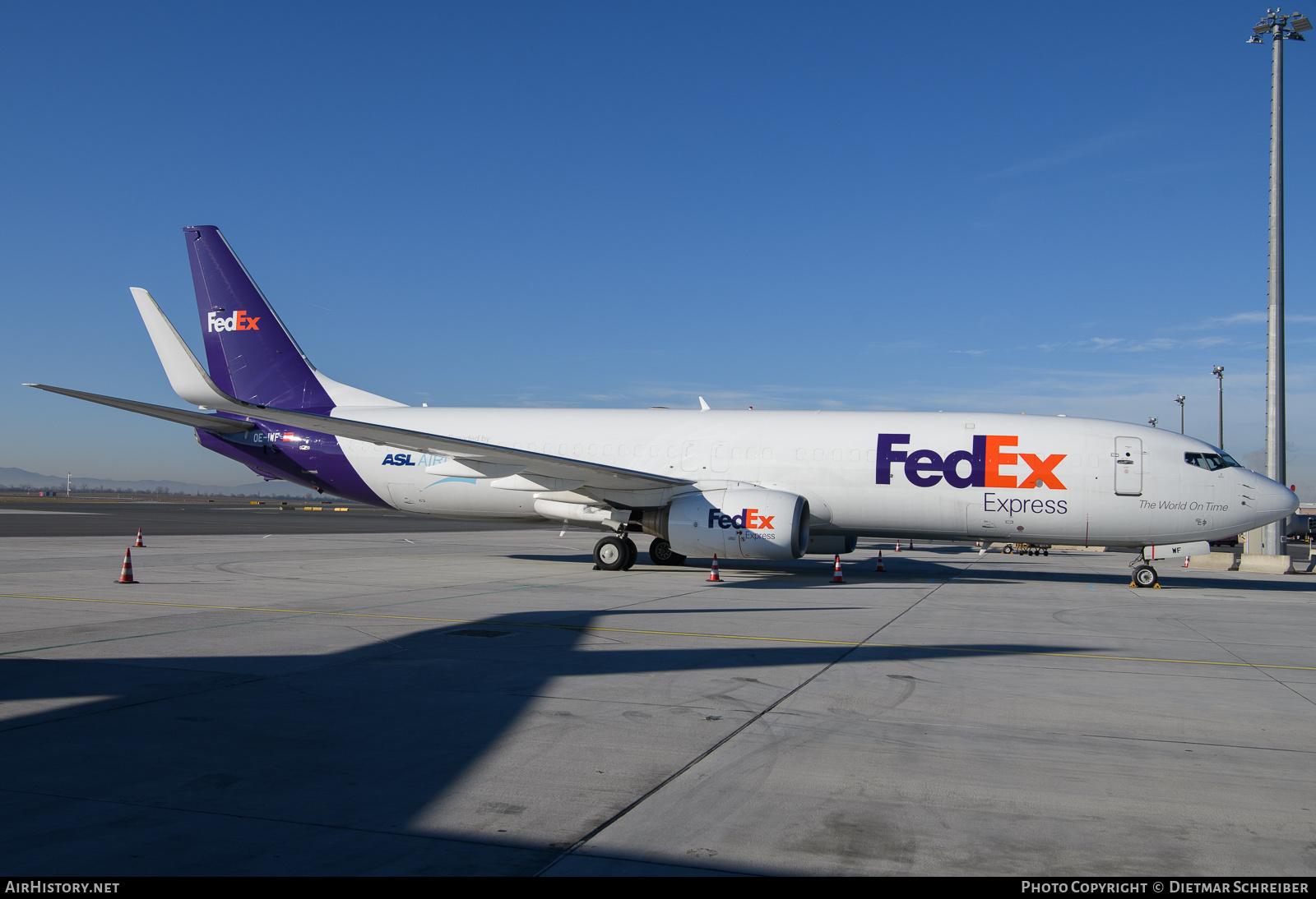 Aircraft Photo of OE-IWF | Boeing 737-8AS(BCF) | FedEx Express - Federal Express | AirHistory.net #632050