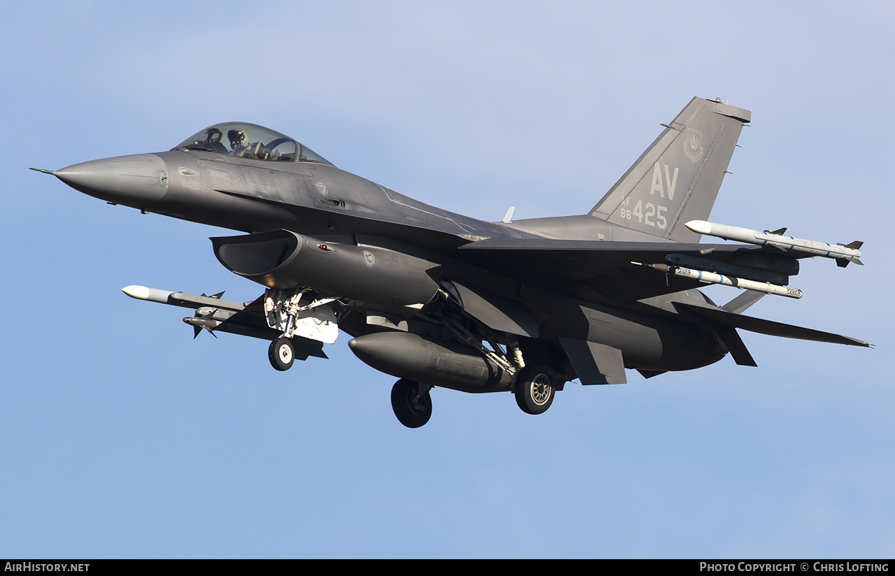 Aircraft Photo of 88-0425 / AF88-425 | General Dynamics F-16C Fighting Falcon | USA - Air Force | AirHistory.net #632110