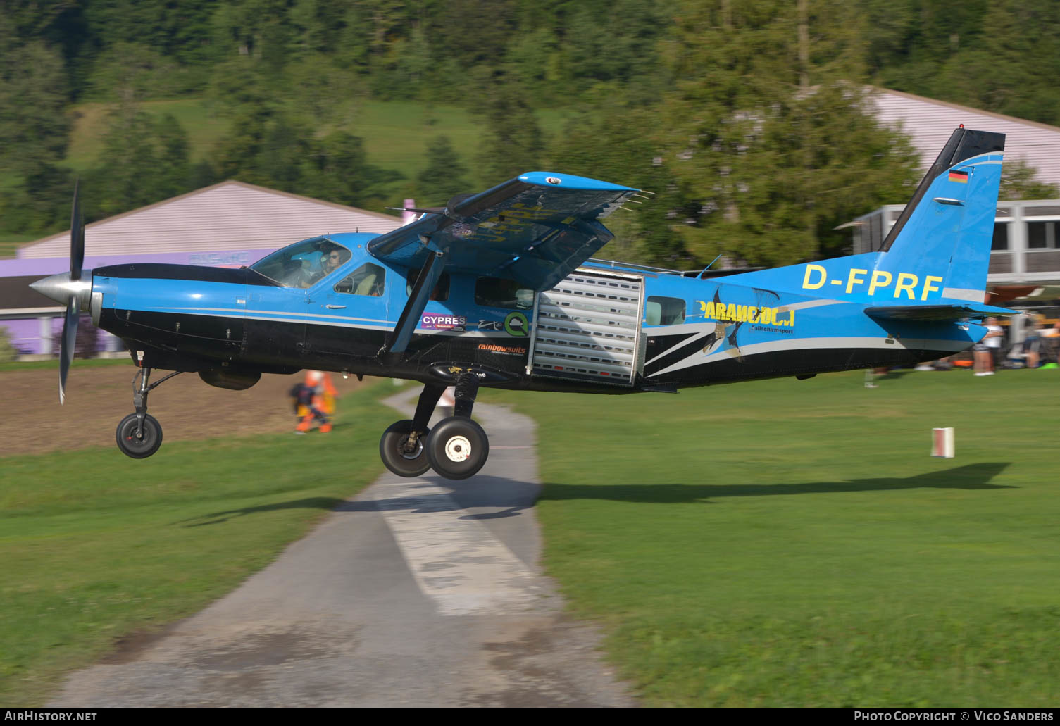 Aircraft Photo of D-FPRF | Cessna 208 Caravan I | Paranodon Fallschirmsport | AirHistory.net #632158