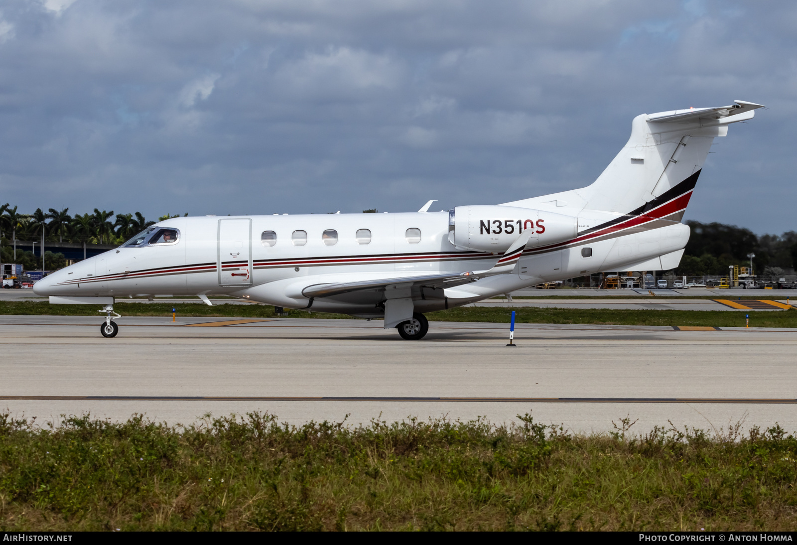 Aircraft Photo of N351QS | Embraer EMB-505 Phenom 300 | AirHistory.net #632162