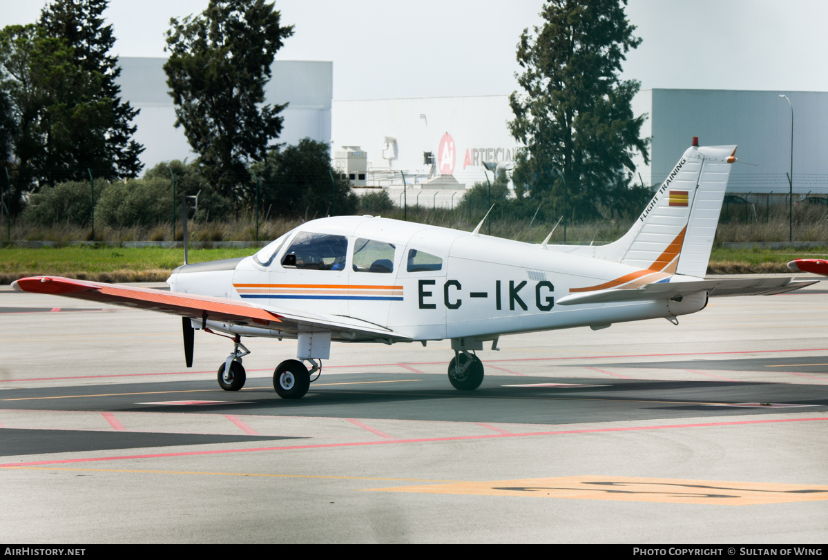 Aircraft Photo of EC-IKG | Piper PA-28-161 Cherokee Warrior II | AirHistory.net #632202